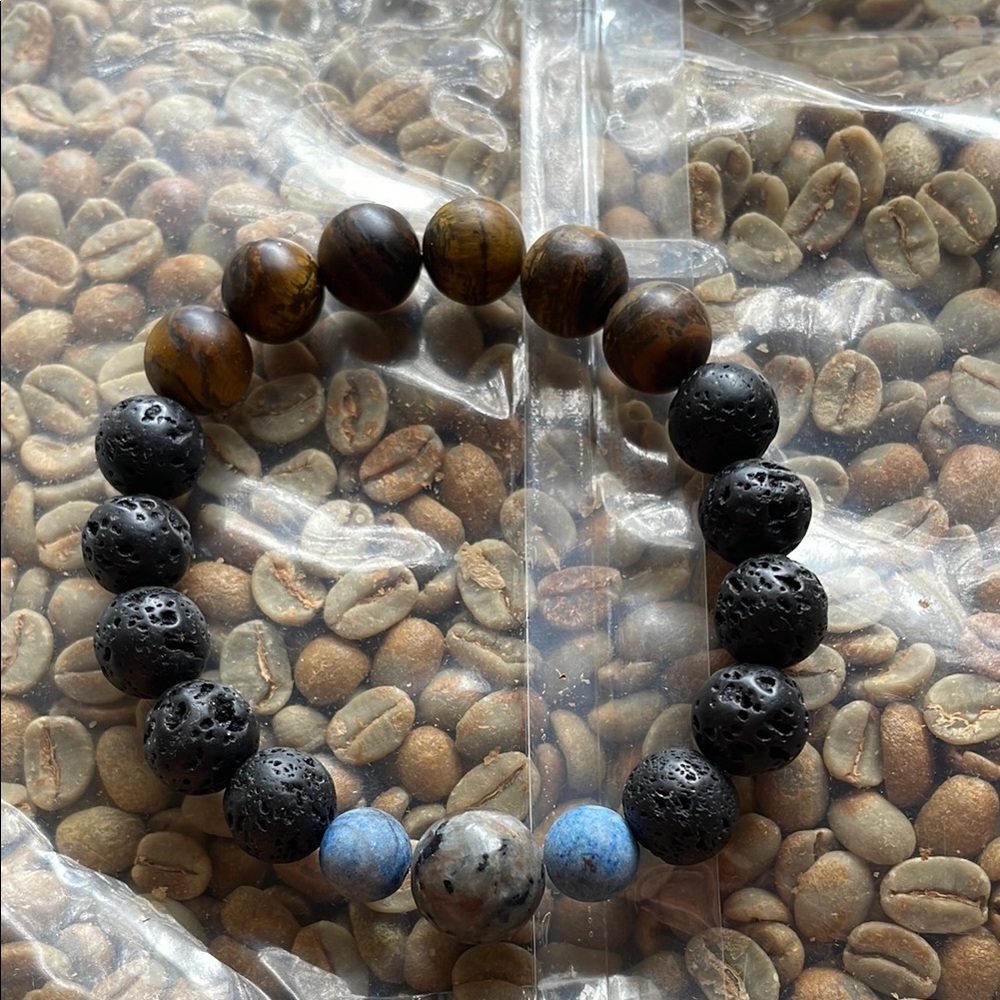 Men’s natural stone bracelet 7 1/2”